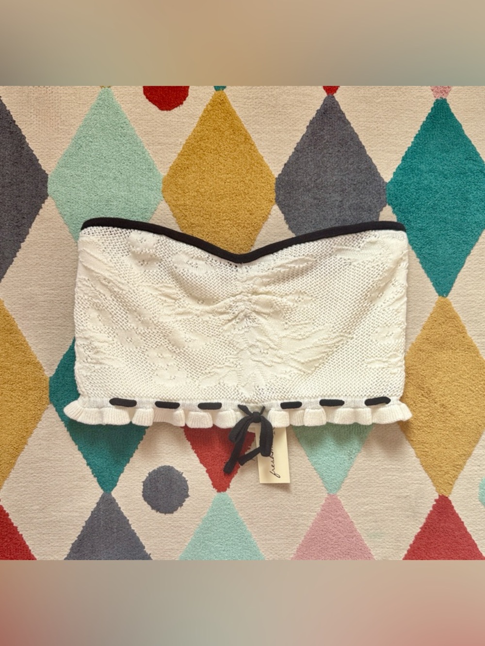 Freshman 1996 White Strapless Knit Strapless Crop Top with Black Trim - Size M